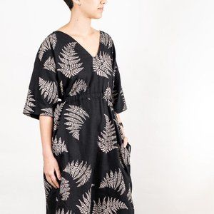 Tonlé Sothea Dress - Black with Fern - Zero waste